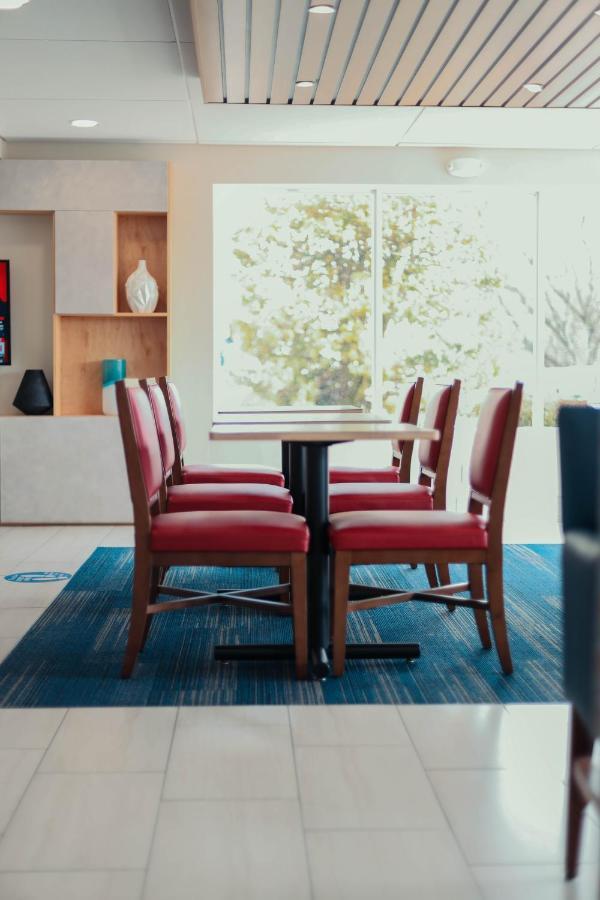 Express - North By Ihg Hotel 2*